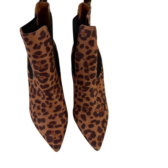 Forever 21 Cheetah Print Boots in Faux Suede Pointed Toes Block Heels Size 8 - Picture 1 of 11
